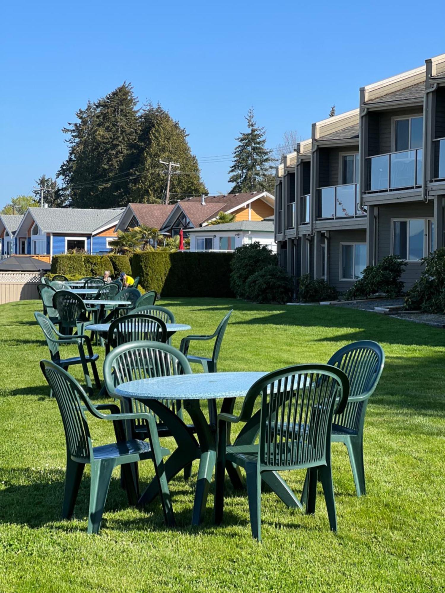 Shorewater Resort Qualicum Beach Exterior photo