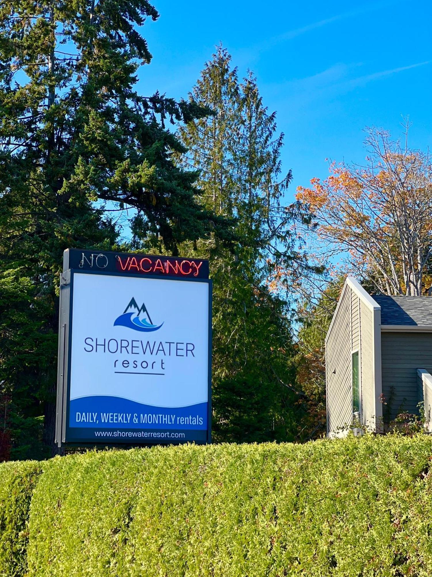 Shorewater Resort Qualicum Beach Exterior photo